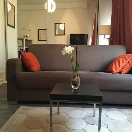 Lovely Studio - Heart Of * פריז